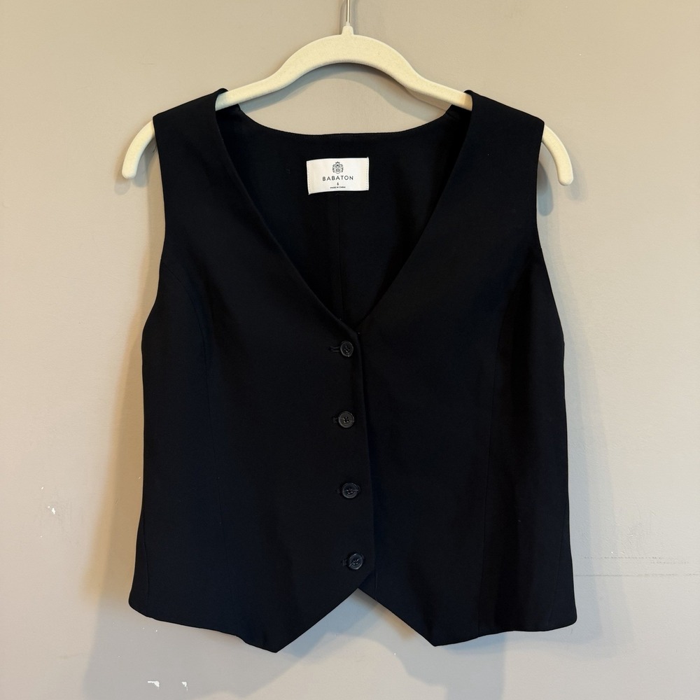 Babaton Aritzia Black Vest Size 6 Preppy Classic